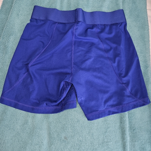 Adidas Techfit Compression Shorts Size M Royal Blue - Picture 3 of 3